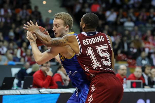 定的潜在收 定的潜在收