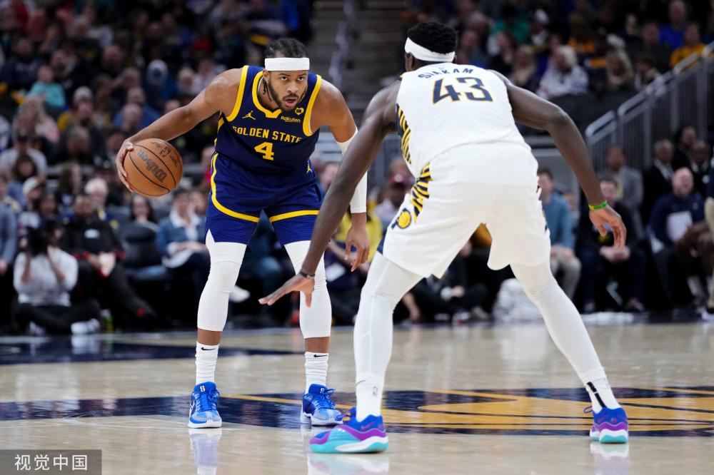 广东化州第二季“村BA”收官 冠军队喜提一“车”土特产2025-01-27.