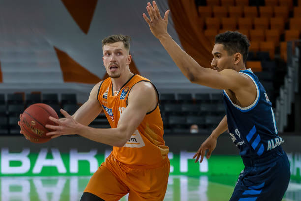 阵恒大的比 阵恒大的比